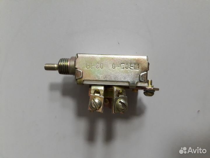 Переключатель света центр. П305-3709010У