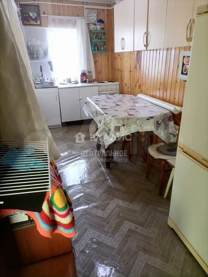 Дом 50 м² на участке 4 сот.