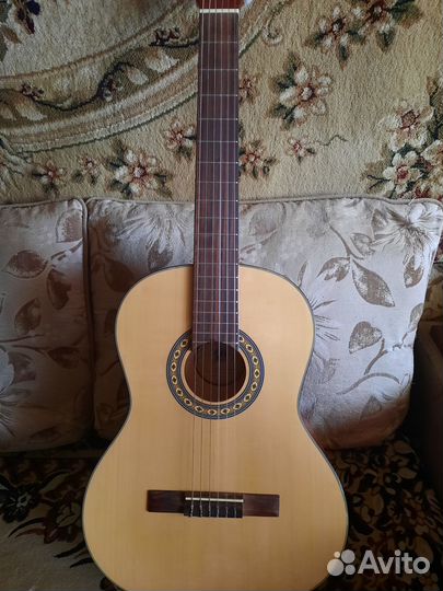 Классическая гитара Framus Ideal 4/4 и приятности