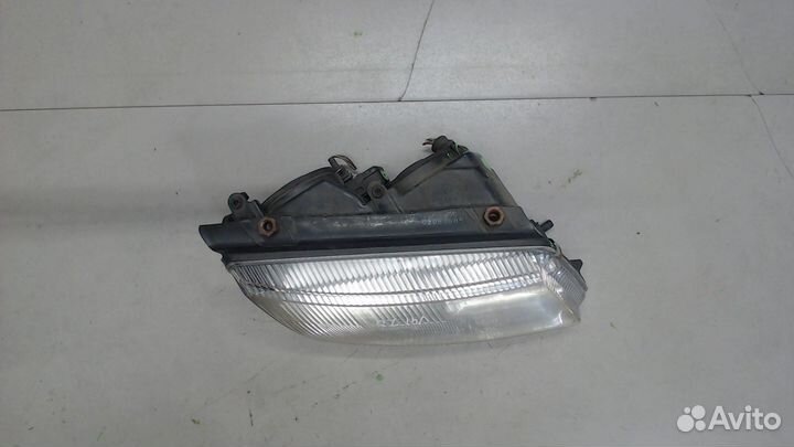 Фара (передняя) Volkswagen Passat 5, 1998