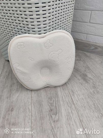 Подушка для новорожденных