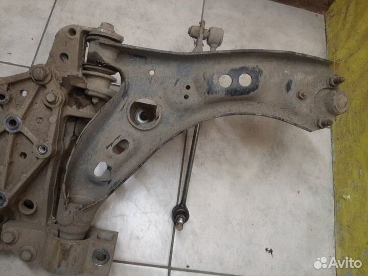 Рычаг подвески передний Skoda Octavia А5 1.6 BSE