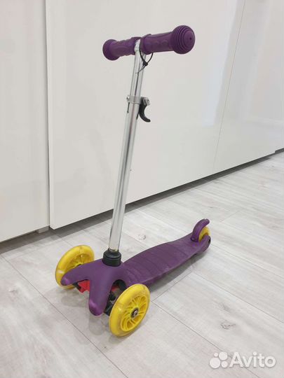 Самокат детский трехколесный б/у