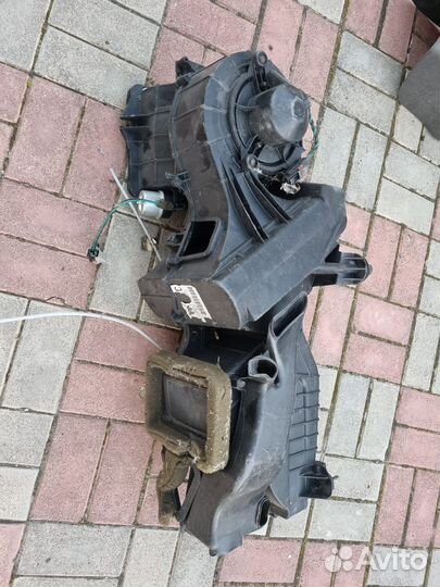 Отопитель в сборе chraysler neon 2