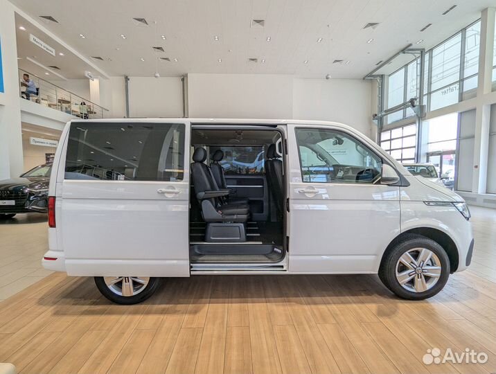 Volkswagen Multivan 2.0 AMT, 2022