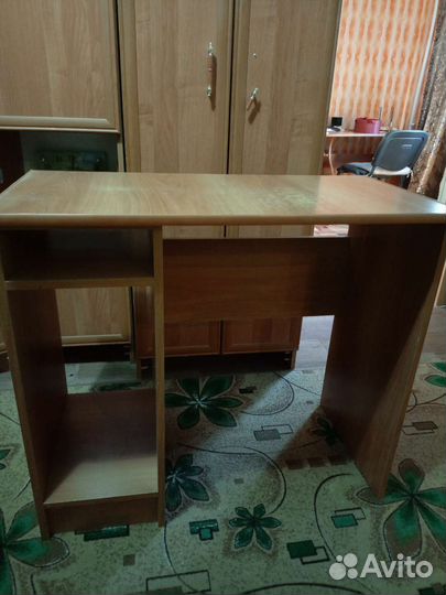 Компьютерный стол бу