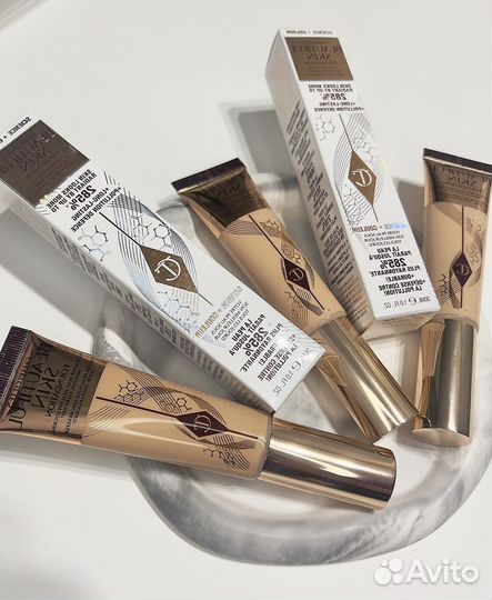 Charlotte Tilbury Тональный Beautiful Skin