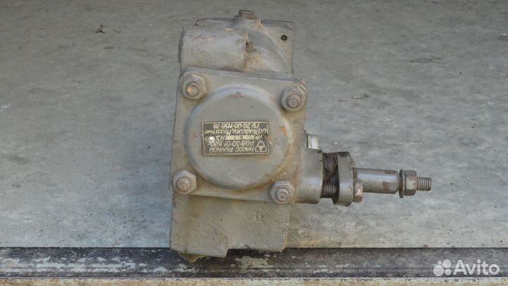 Насос ручной поршневой Р-0.8-30-01 ссср-83г