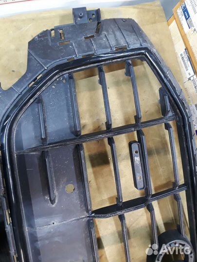 Ауди ку8 решетка радиатора Q8 18-22