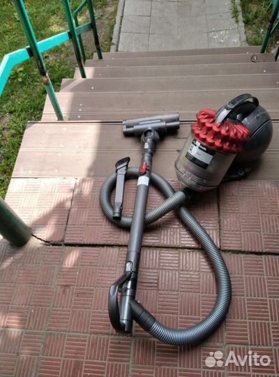 Пылесос Dyson DC 52