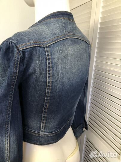 Джинсовая куртка