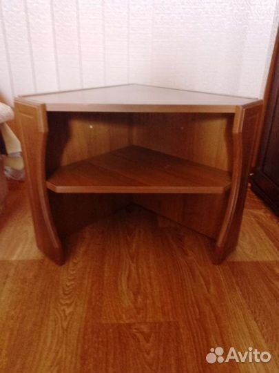 Тумба прикроватная угловая