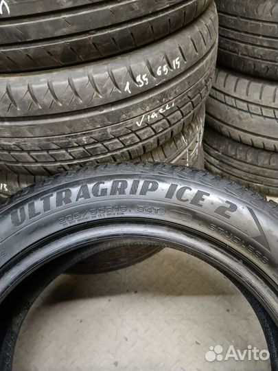 Goodyear UltraGrip Ice 2 205/55 R16