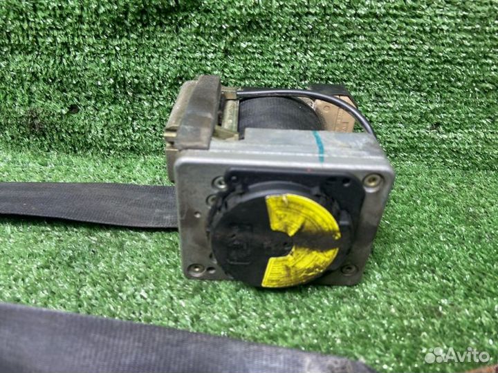 Ремень безопасности передний левый Skoda Octavia 1