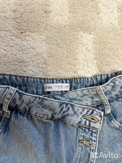 Вещи пакетом джинсы, юбка-шорты, сарафан (платье)