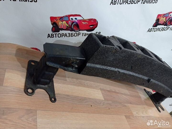 Усилитель Абсорбер бампера переднего Skoda fabia 2