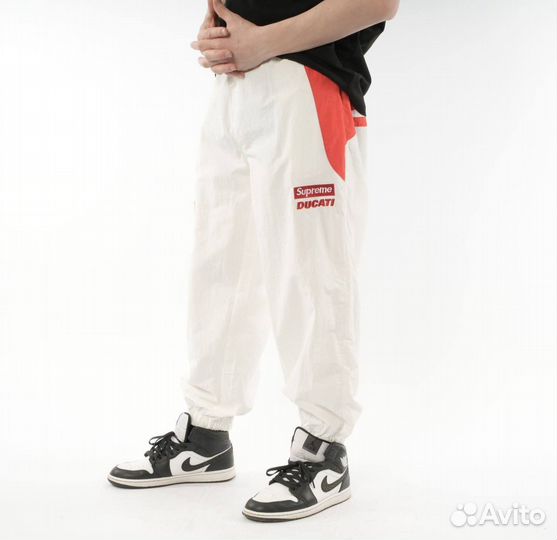 Спортивные штаны Supreme Ducati