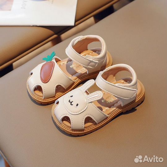 Босоножки для девочки