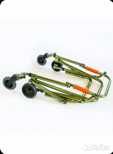 Ходунки с дополнительной фиксацей тела