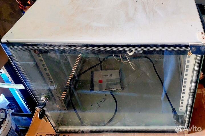 Шкаф ящик для серверов