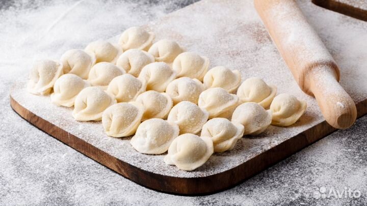 Пельмени и вареники домашние, ручной лепки