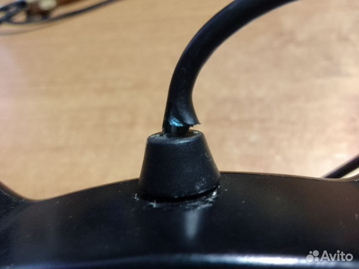 Геймпад genius