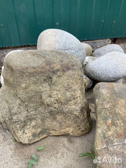 Морские камни