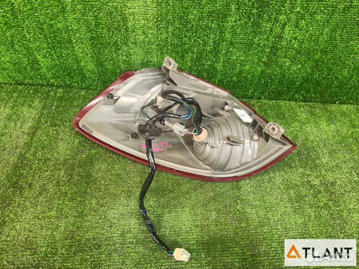 Фонарь задний правый subaru legacy