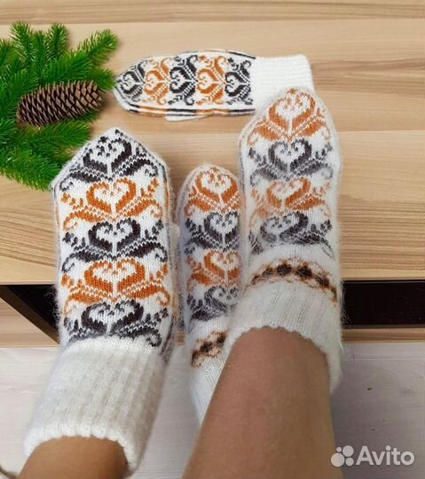 Варежки и носки пуховые