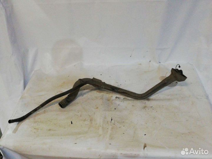 Горловина топливного бака Nissan Tiida C11