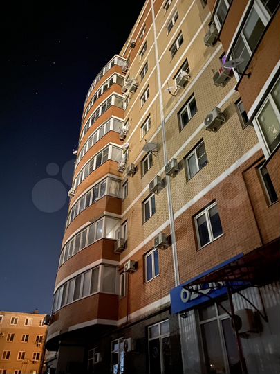 2-к. квартира, 66 м², 8/9 эт.