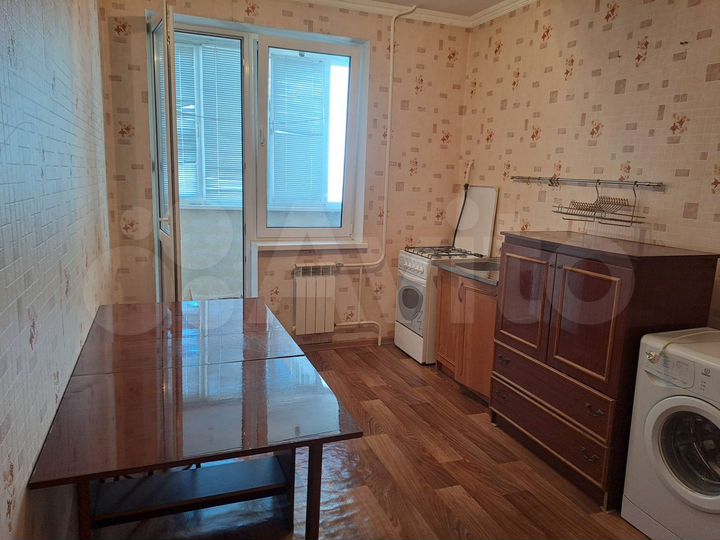 1-к. квартира, 50 м², 4/4 эт.