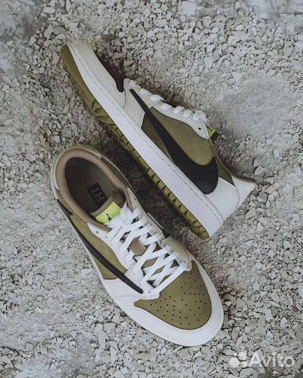 Nike air jordan low travis scott golf