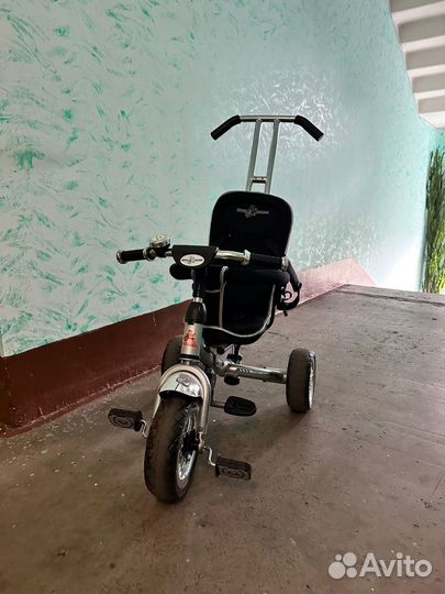 Детский трехколесный велосипед