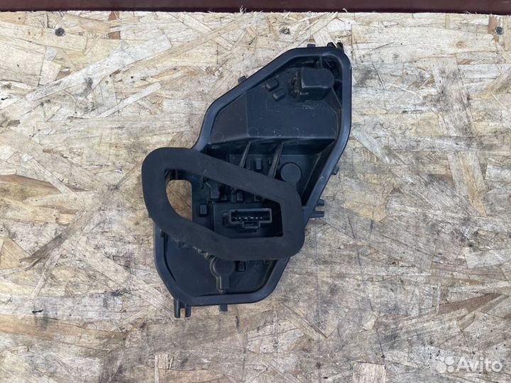 Плата фонаря задняя левая Renault Sandero Stepway