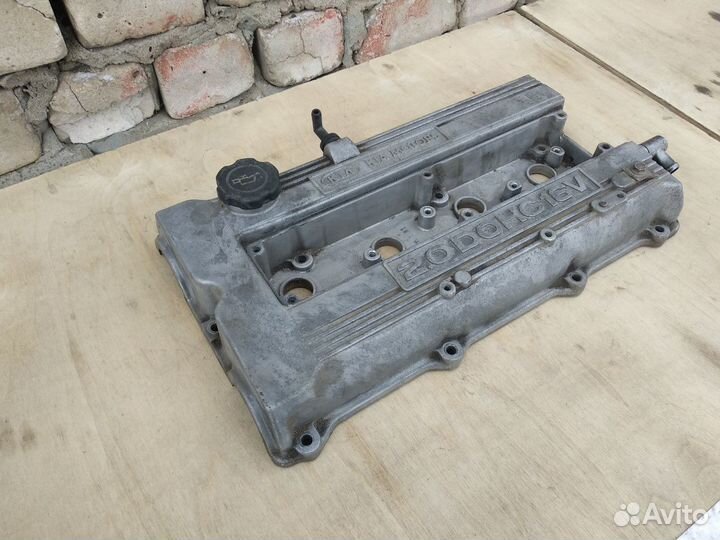 Клапанная крышка Kia Sportage 1