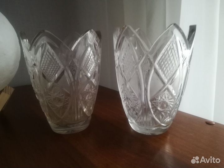 Хрустальная ваза