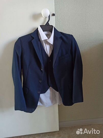 Костюм тройка 146