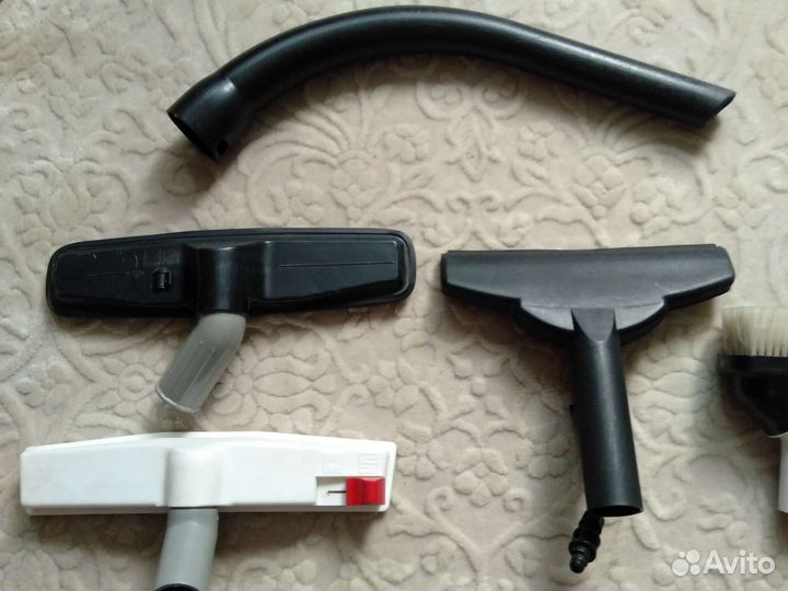 Щетки и насадки для пылесоса