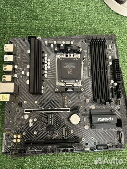 Материнская плата ASRock b760m pg lightning d4