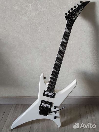 Электрогитара Jackson Warrior JS32 + чехол