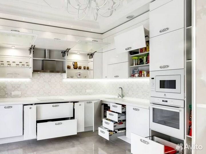 Кухонный гарнитур 