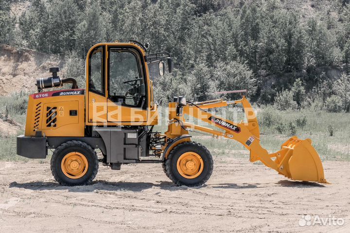 Фронтальный погрузчик Runmax 670E, 2023