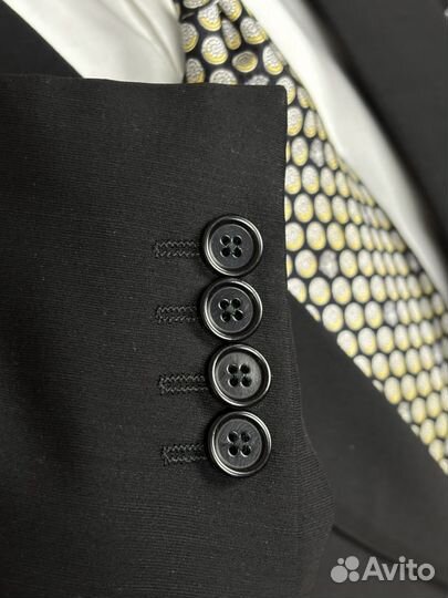 Костюм Armani Collezioni