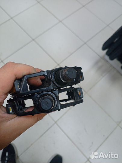 Педали для велосипеда