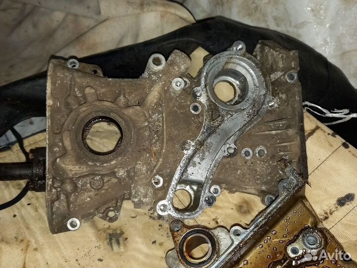 Передняя крышка двигателя QG15 QG16 QG18