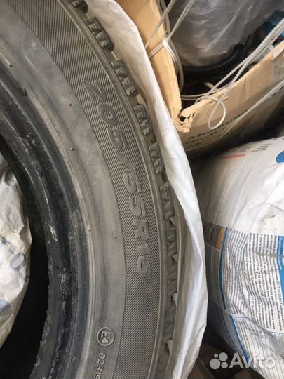 Hankook Winter I'Pike 205/55 R16