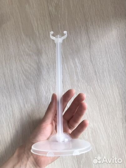 Подставки для кукол прозрачные пластиковые