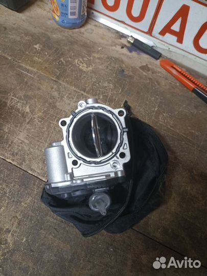 Дроссельная заслонка 35100-2R000