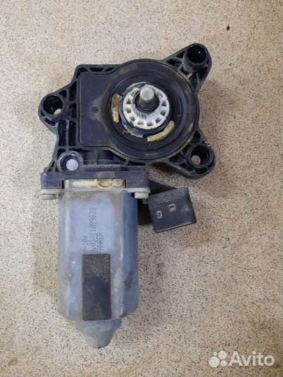 Стеклоподъемник электрический Mercedes Benz W220